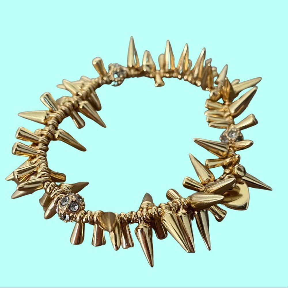 Gold bracelet